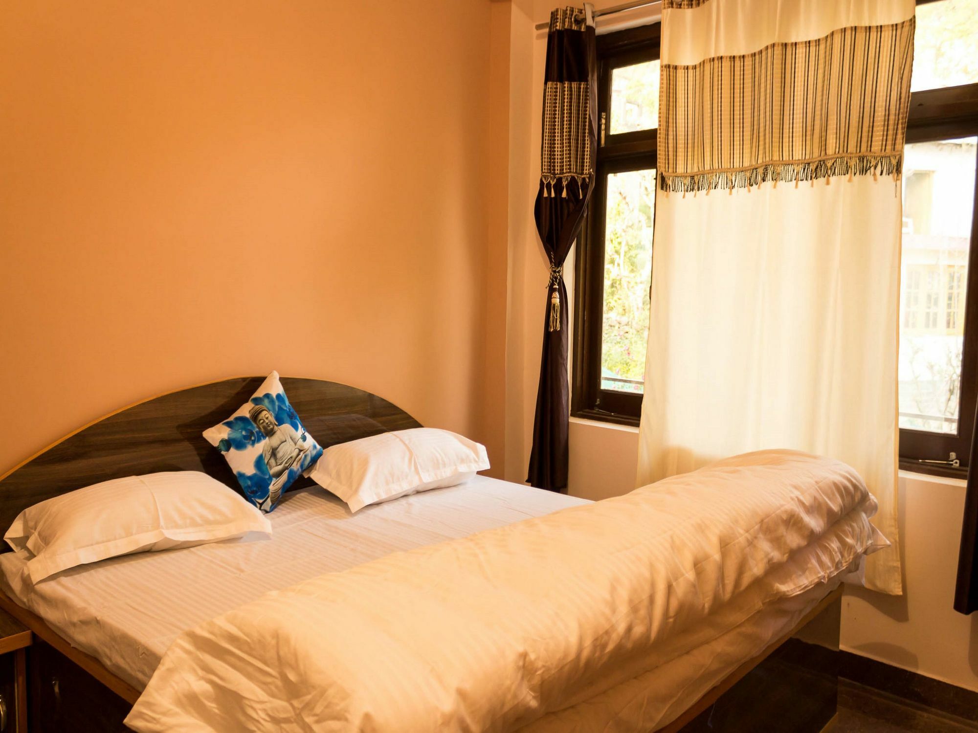 Oyo Home 13409 Cozy Stay Dharamszala Kültér fotó